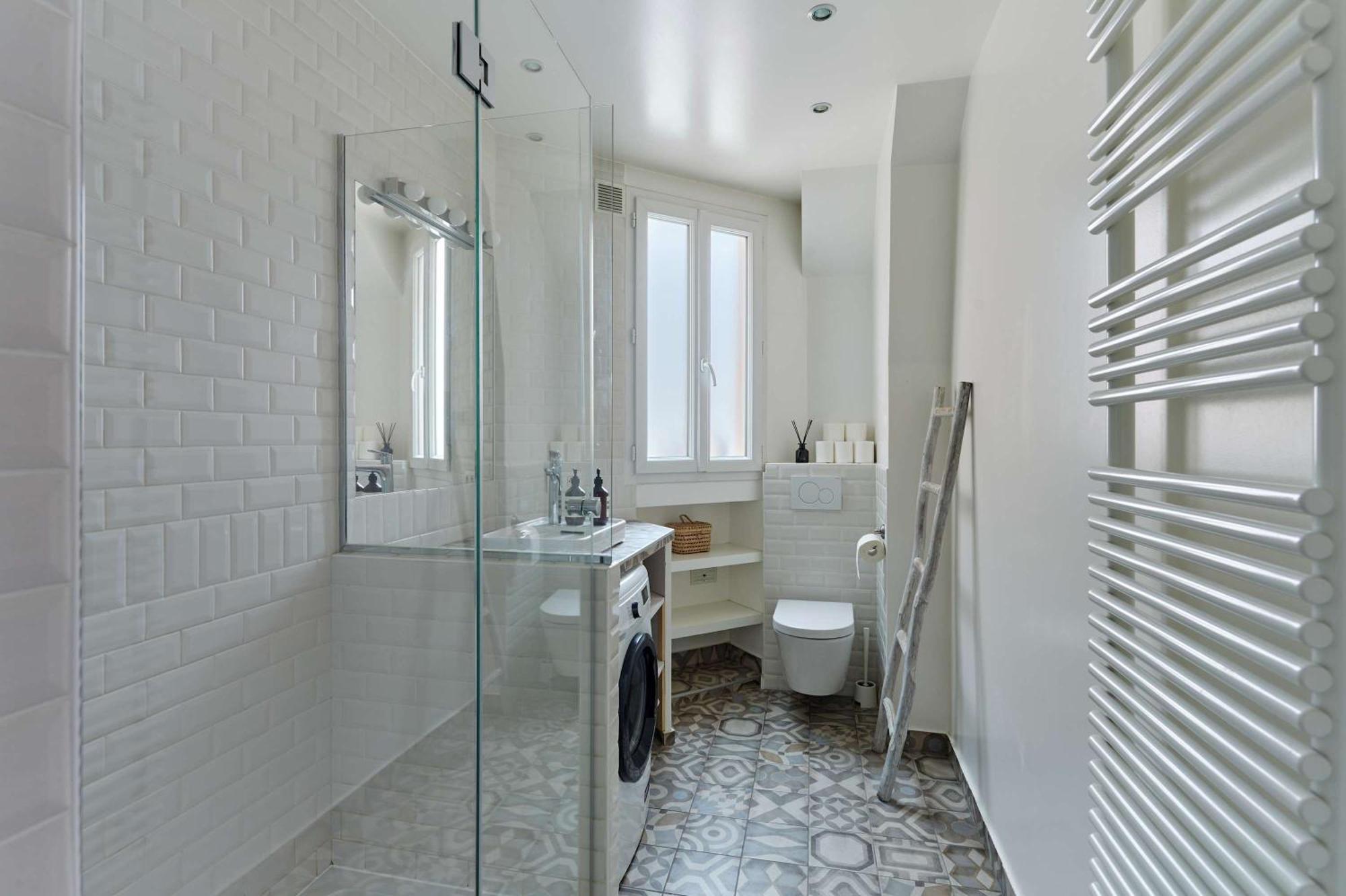 Charming 1 Bedroom Heart 16th In Apartment